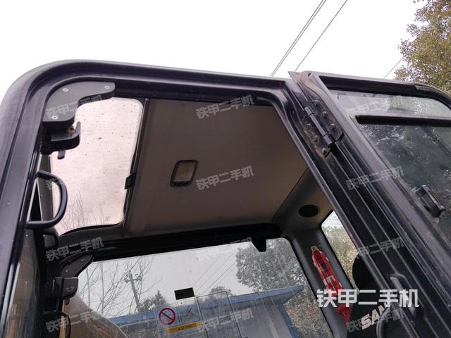 顶棚整体（驾驶室部分）