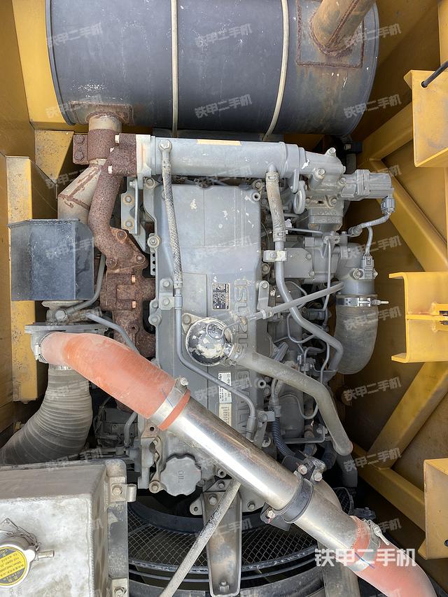 发动机整体俯视（整机外观）