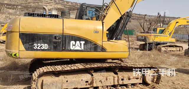 整机右后45°（整机外观）