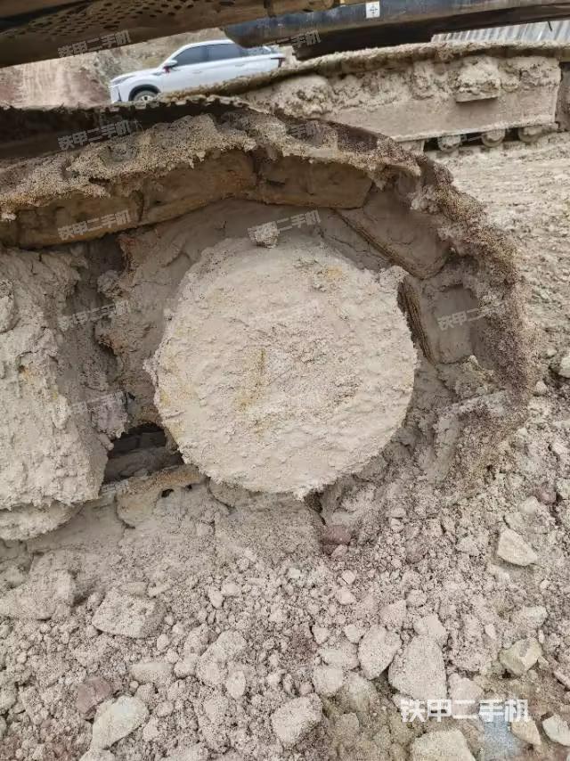 单侧履带整体（整机外观）