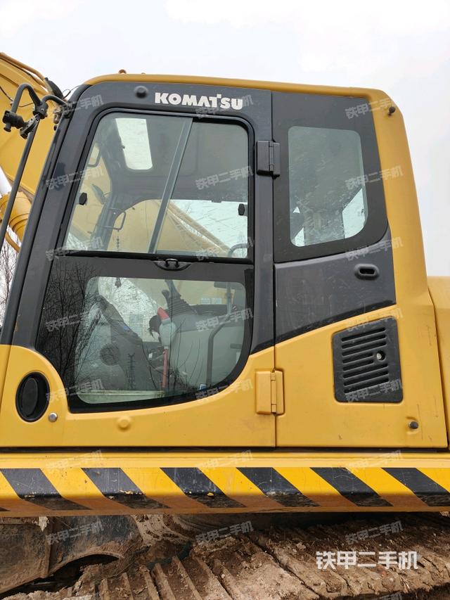 驾驶室正侧（驾驶室部分）