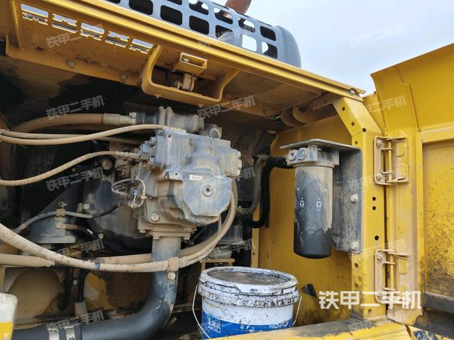 液压泵室（大件舱室）