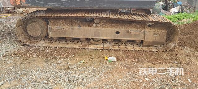 单侧履带整体（整机外观）