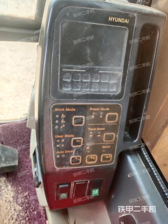 显示屏 （驾驶室部分）