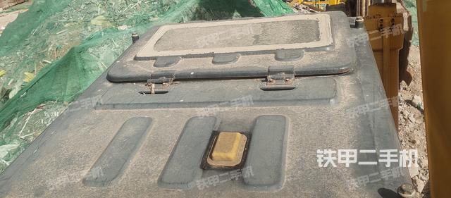 駕駛室頂部（整機(jī)外觀）