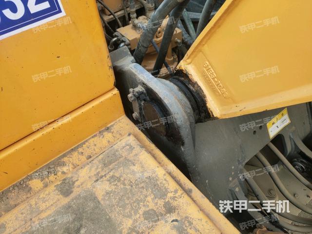 大臂根部 斜视（工作和回转装置）