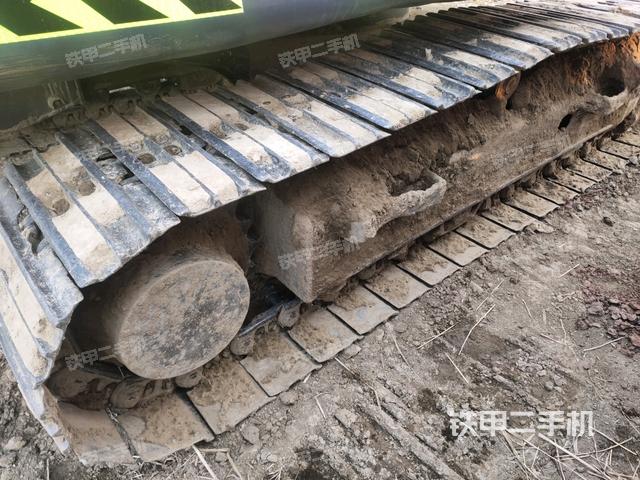 右侧履带整体（行走机构）