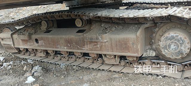 单侧履带整体（整机外观）