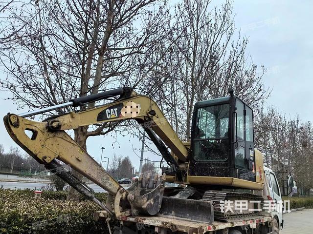 卡特彼勒306E2小型液压挖掘机