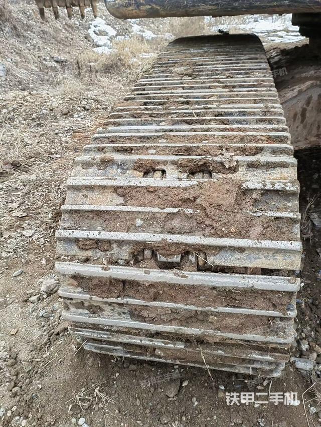 单侧履带整体（整机外观）