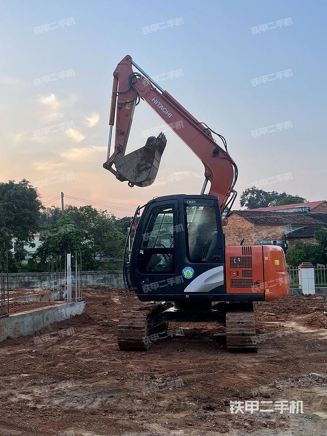 驾驶室整体（整机外观）