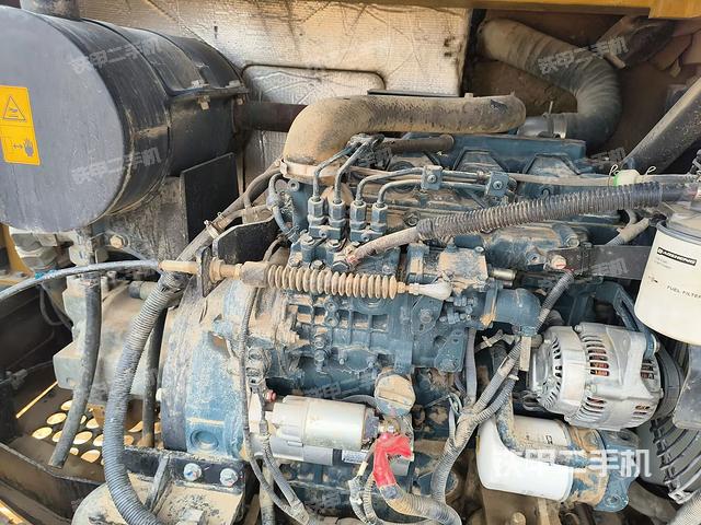 发动机整体俯视（整机外观）