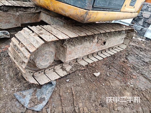 单侧履带整体（整机外观）