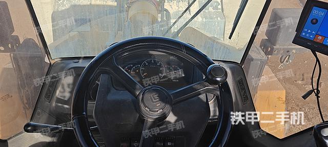 驾驶室操作台（整机外观及大件）