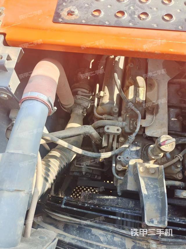 发动机整体俯视（整机外观）