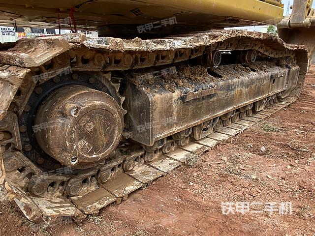 单侧履带整体（整机外观）