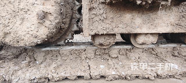 单侧履带整体（整机外观）