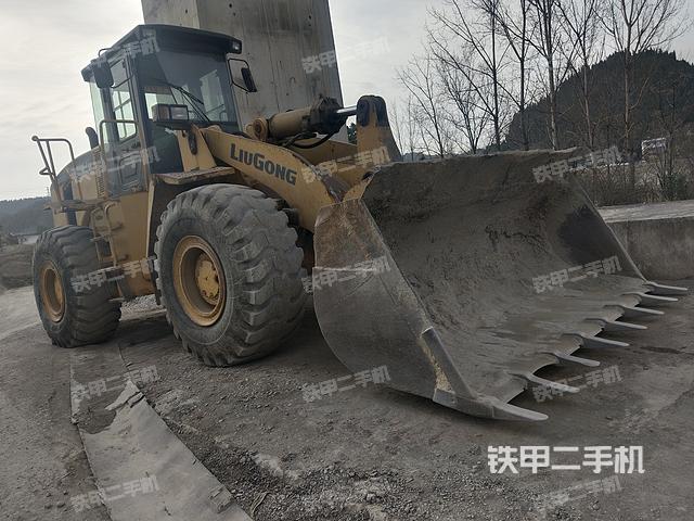 工作装置整体（整机外观及大件）