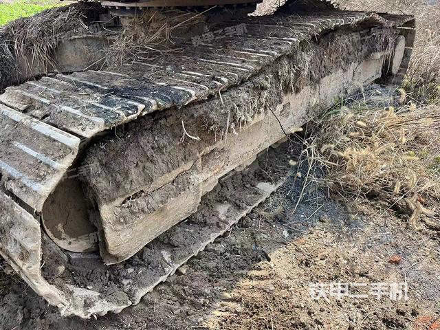 单侧履带整体（整机外观）