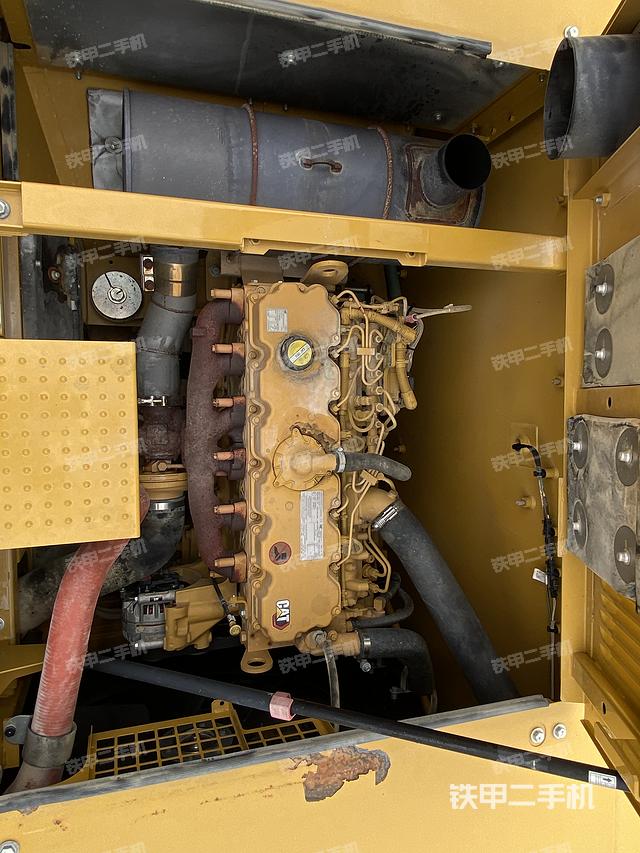 发动机整体俯视（整机外观）