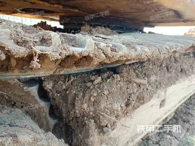 单侧履带整体（整机外观）