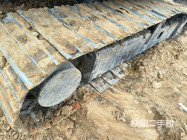 单侧履带整体（整机外观）