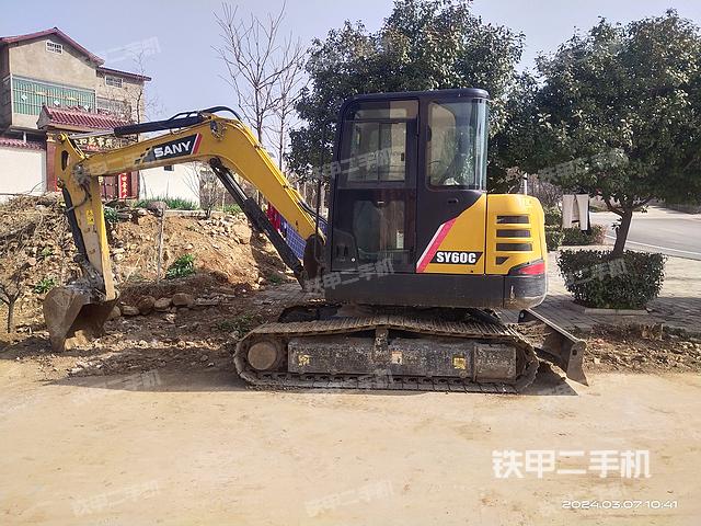 三一重工SY60C挖掘机