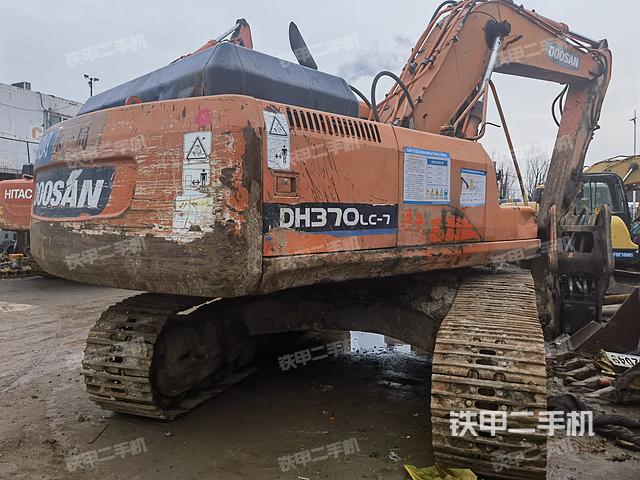 整机右后45°（整机外观）