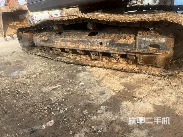 单侧履带整体（整机外观）