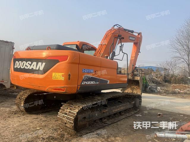 整机右后45°（整机外观）