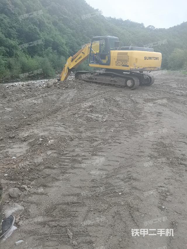 驾驶室整体（整机外观）