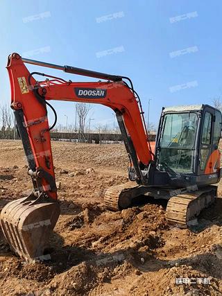 郑州市出售 斗山 DX55-9C 挖掘机