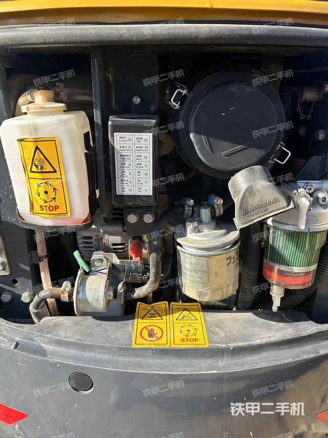 发动机整体俯视（整机外观）