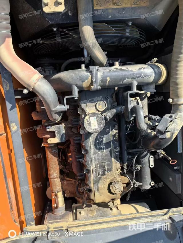 发动机整体俯视（整机外观）