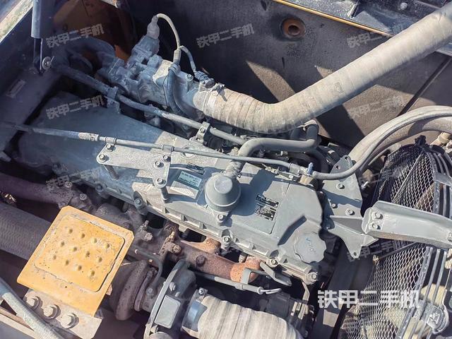 发动机整体俯视（整机外观）