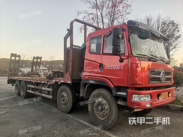 楚风8×4平板运输车