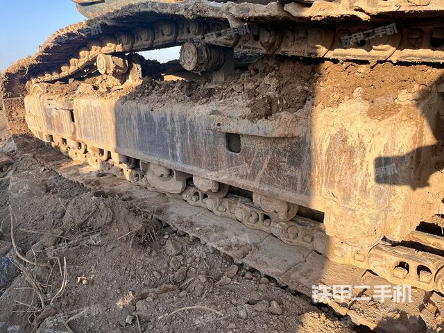 单侧履带整体（整机外观）