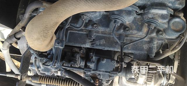 发动机整体俯视（整机外观）