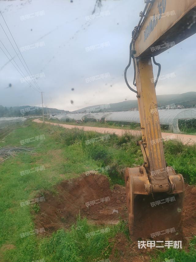 驾驶室整体（整机外观）