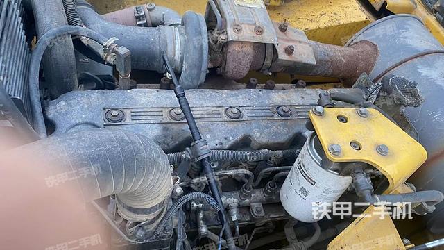 发动机整体俯视（整机外观）