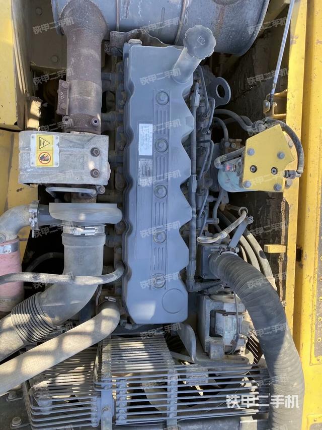 发动机整体俯视（整机外观）