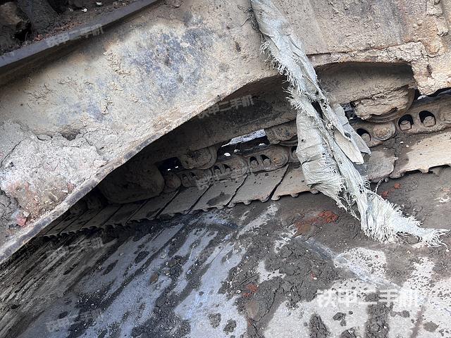 单侧履带整体（整机外观）