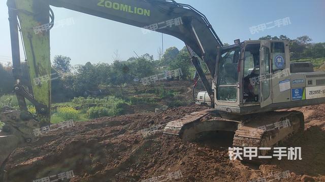 单侧履带整体（整机外观）