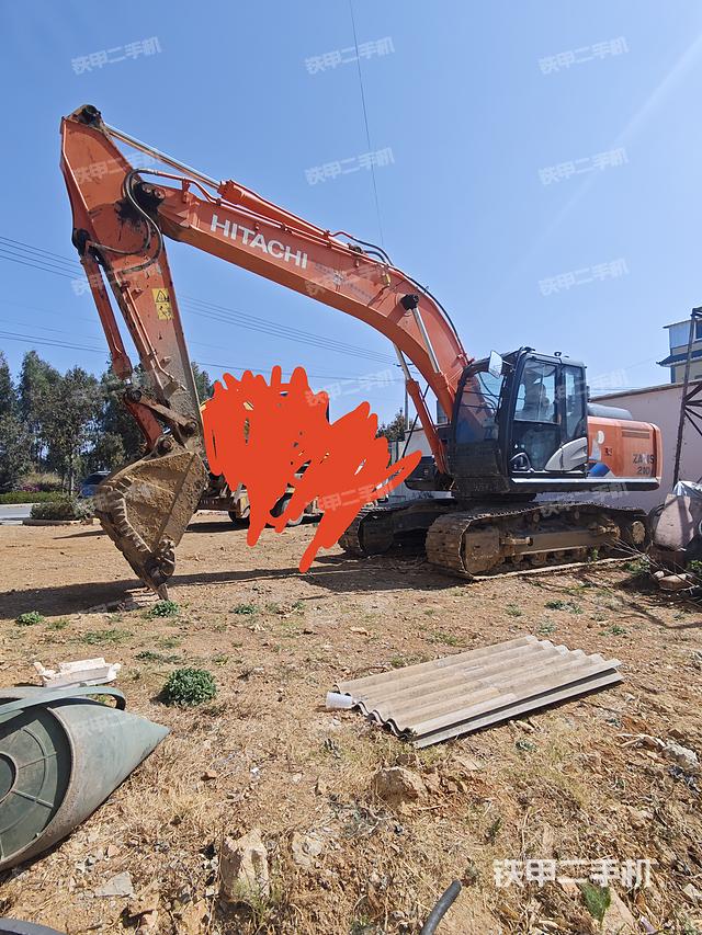 驾驶室顶部（整机外观）