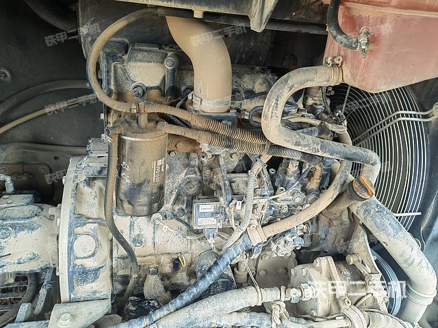 发动机整体俯视（整机外观）