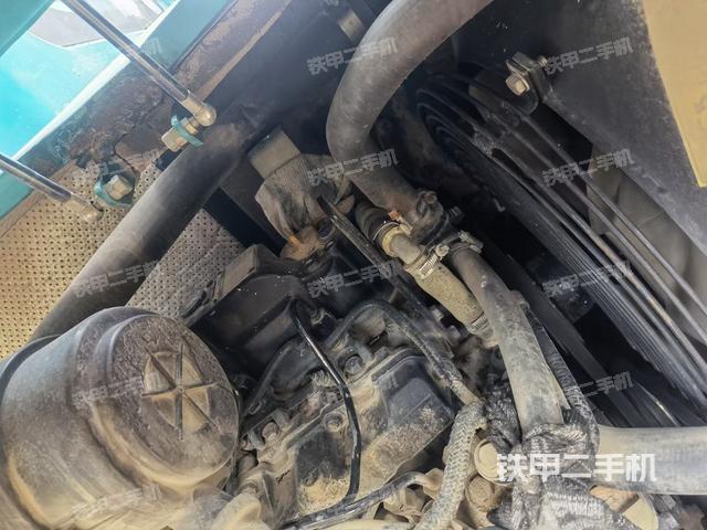 发动机整体俯视（整机外观）