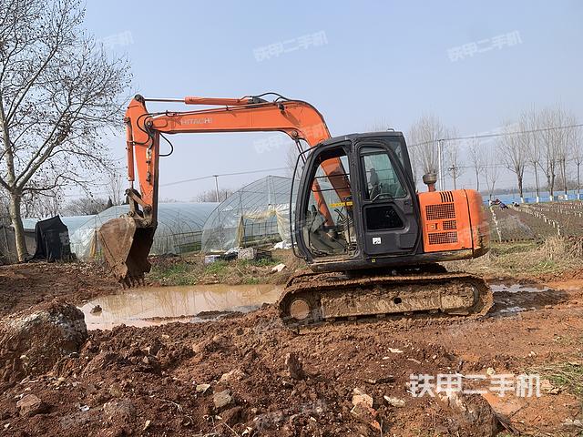 驾驶室整体（整机外观）