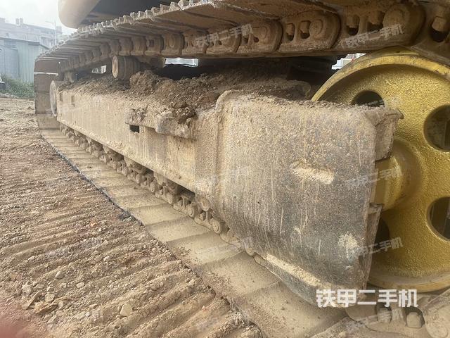 单侧履带整体（整机外观）