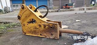 贵州-遵义市二手水山SB130三角型破碎锤实拍照片