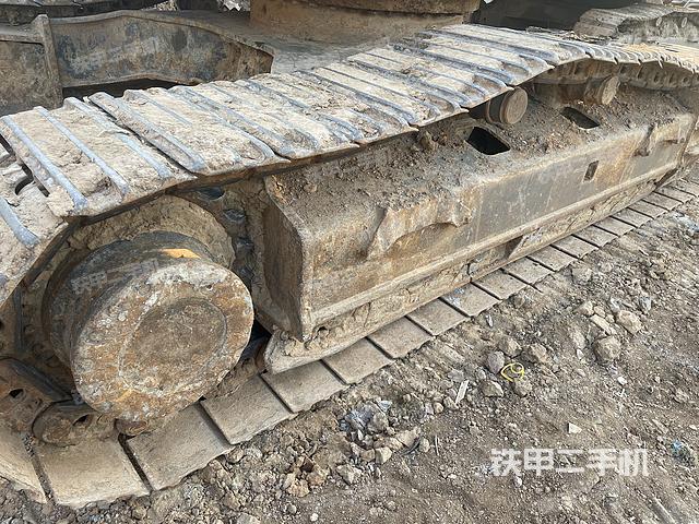 单侧履带整体（整机外观）